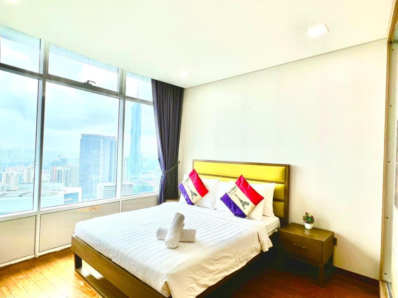 Vortex Suites Klcc By Moonlight Kuala Lumpur Buitenkant foto